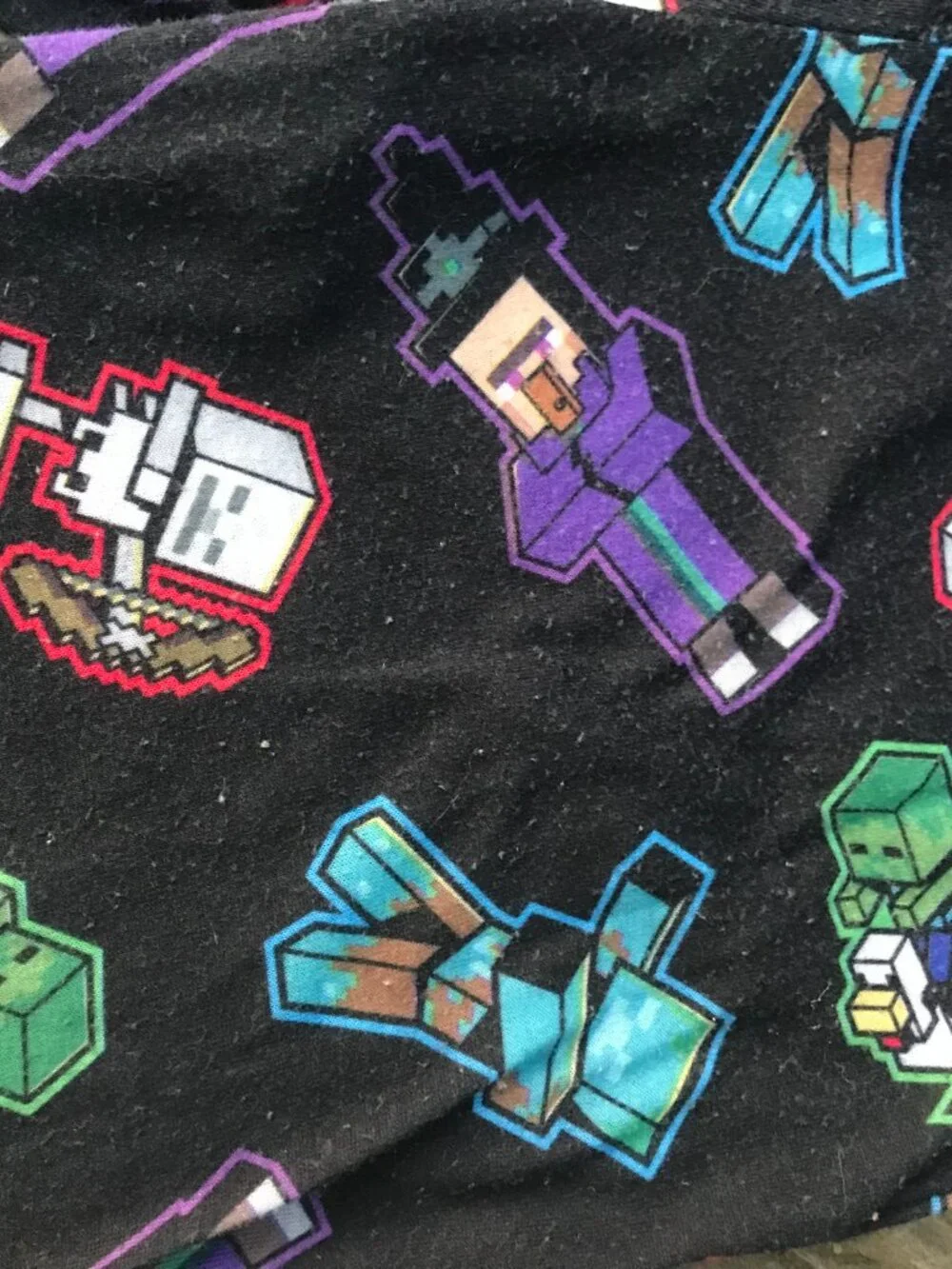 Minecraft Pajama Set Boys Size 10 Short Sleeve Shirt, Black Pants, Black Shorts